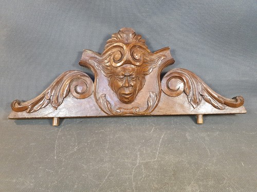 Ancien fronton armoire ou - fronton, d'armoire