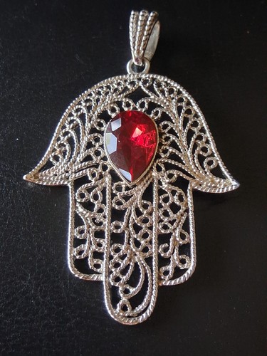 Grand pendentif main - grand,
