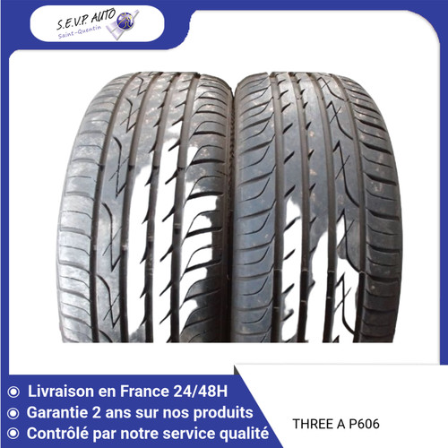 Paire de pneus three - paire,