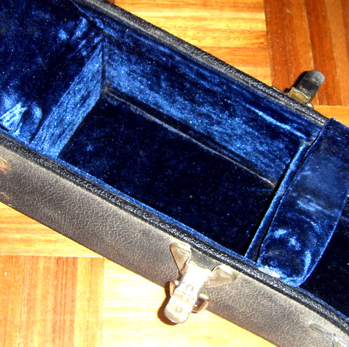 Velours bleu ancienne - -, valise