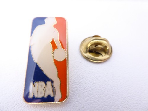 Pin pins badge - pin's,