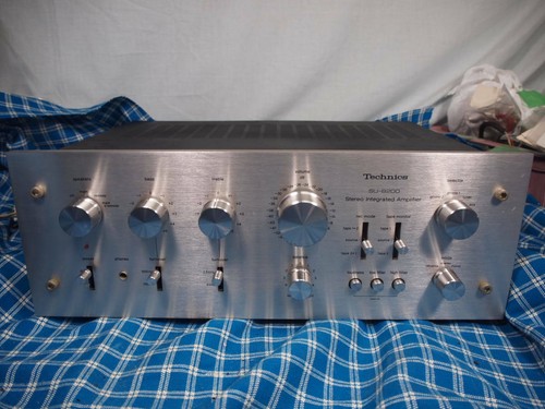 Amplificateur stéréo - amplificateur,