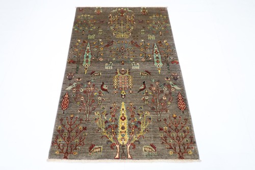 Tapis oriental traditionnel