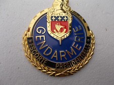 plaque gendarmerie escorte