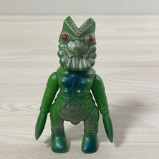 Figurine vinyle souple Ultraman Bullmark Baltan Alien jouet de collection vin...