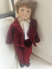 Poupée garçon vintage en