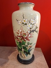 Vase en émaux cloisonnés