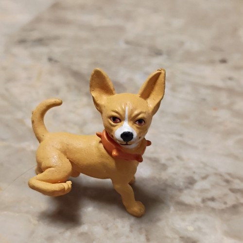 Chihuahua dog plastic figurine - plastic,