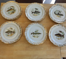 service de 12 assiettes à