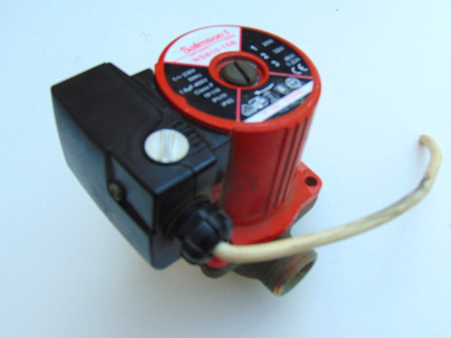 Pompe chaudiere circulateur - pompe,