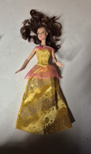 Poupée princesse disney belle - princesse,