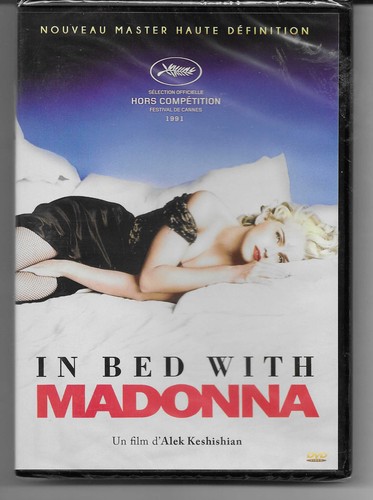 Bed with madonna - in,