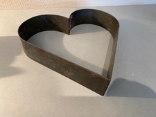 ANCIEN GRAND MOULE À GÂTEAU