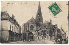 FR02 MARLE Place eglise cheval