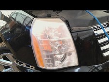 Passenger Headlight Fits 07-09 ESCALADE 6787198