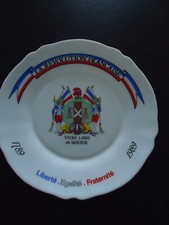Assiette decorative  Le