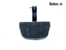 Repose-pieds arrière gauche