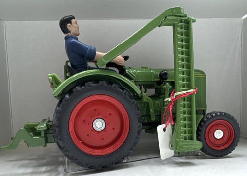 Tracteur avec faucheuse farmer - tracteur,