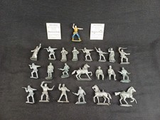 lot x20 figurines Thierry la