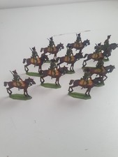 Ancien soldat plat en métal 