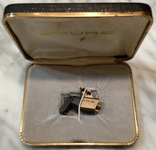 SHURE ULTRA 300 CARTRIDGE AND SHURE ULTRA 300S MICRORIDGE STYLUS IN DISPLAY CASE