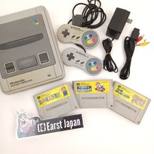Nintendo Super Famicom Console + Super Mario set 2 Controllers Tested