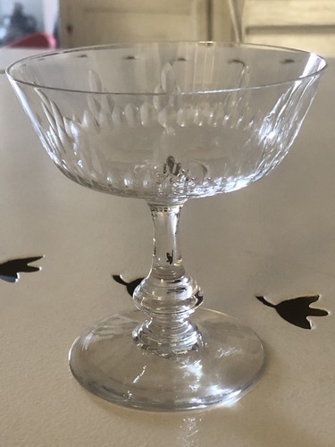 Baccarat coupe champagne - a,