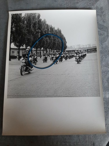 Photo moto gendarmerie superbe - photo,