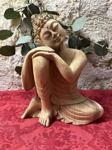 Bouddha sculpté main - bouddha,