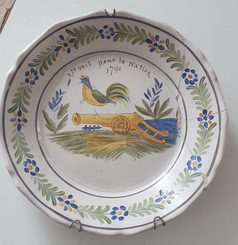Assiette ancienne 18ème - , 1790