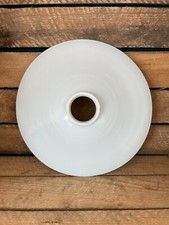 Suspension en verre opaline