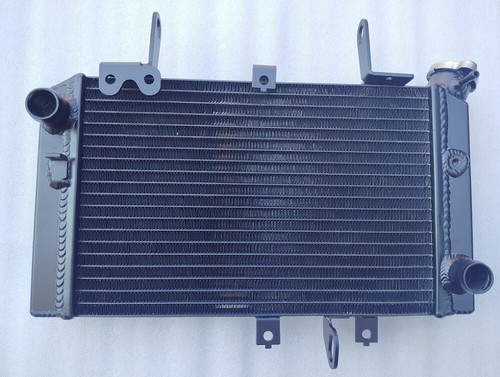 Radiateur 650 vtrom - radiateur,