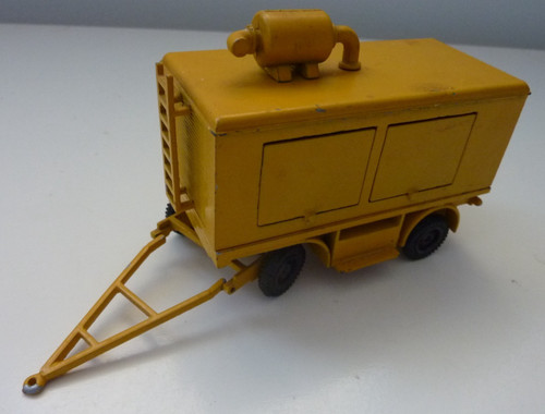 Nzg ref 210 - 210, caterpillar