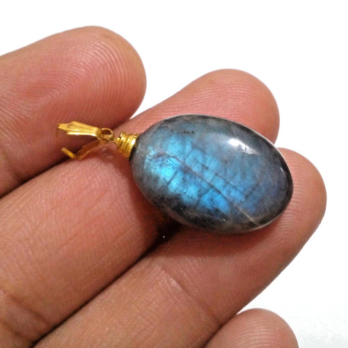 Magnifique cabochon forme - de,