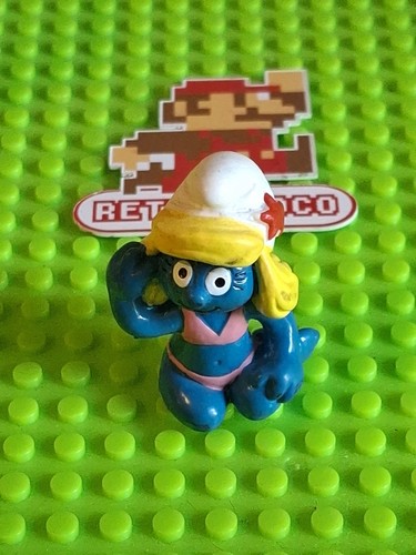 Schtroumpf figurine - schtroumpf,