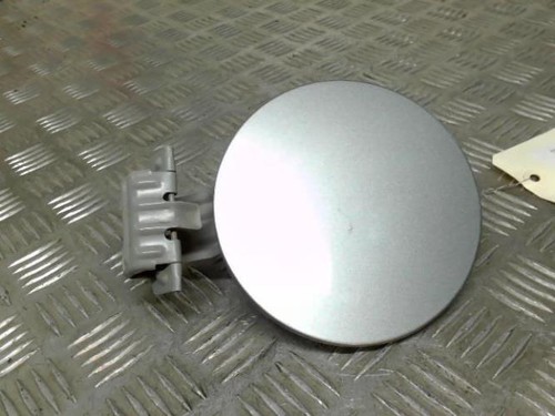Trappe essence toyota yaris - d'essence,