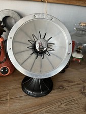 Lampe industrielle, ancien radiateur infrarouge CALOR adapté en lampe