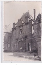 GRANDPRE : batiment, portes - tres bon etat