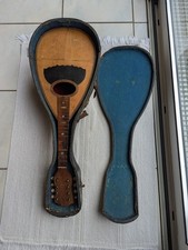 Belle et ancienne mandoline