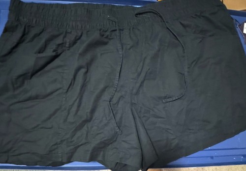 Ava viv black shorts - ava,