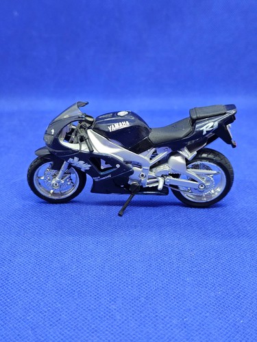 Maisto yamaha yzf 118 - maisto,