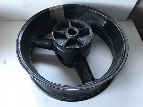 Une jante roue arriere rear - jante,