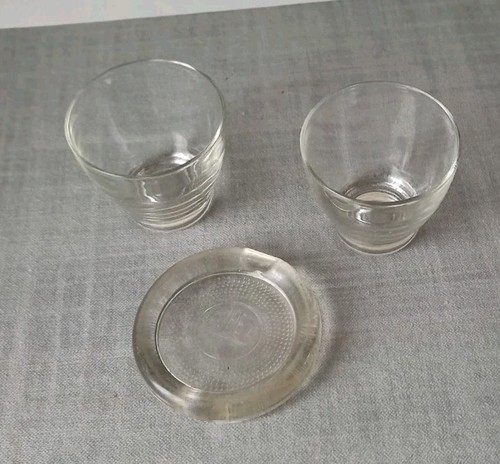 Anciens verre cendrier - +,