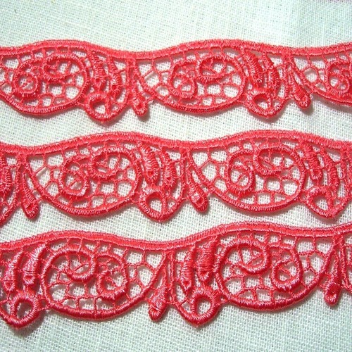 Dentelle guipure brodée - dentelle,