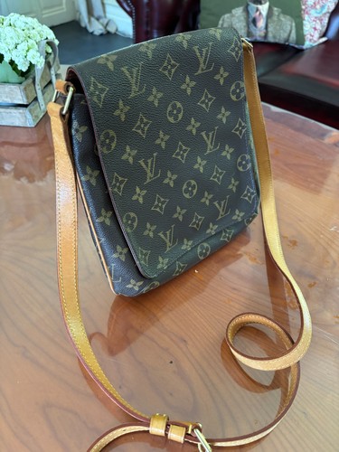 Sac louis vuitton - vuitton, musette