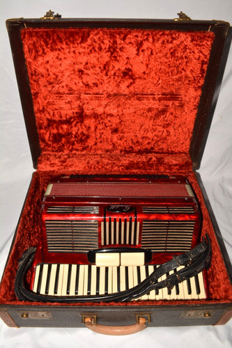 Vintage scandalli red piano - vintage,