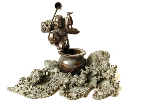Importante statue japonaise - , en