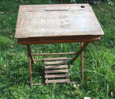 Ancien bureau d’écolier pupitre de peintre pliant en bois vintage