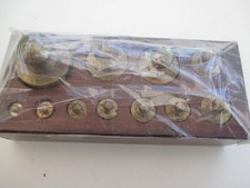 ANCIENNE BOITE DE POIDS EN