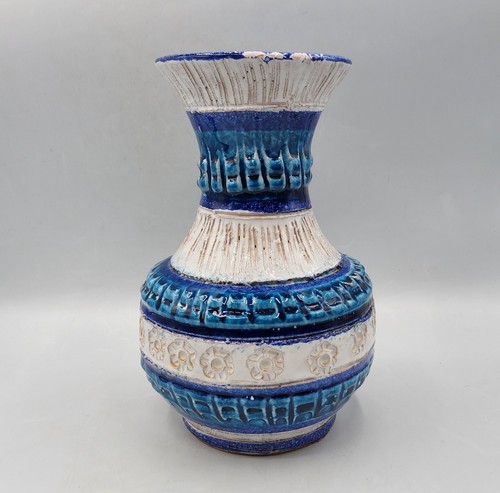 Vase céramique scarifiée
